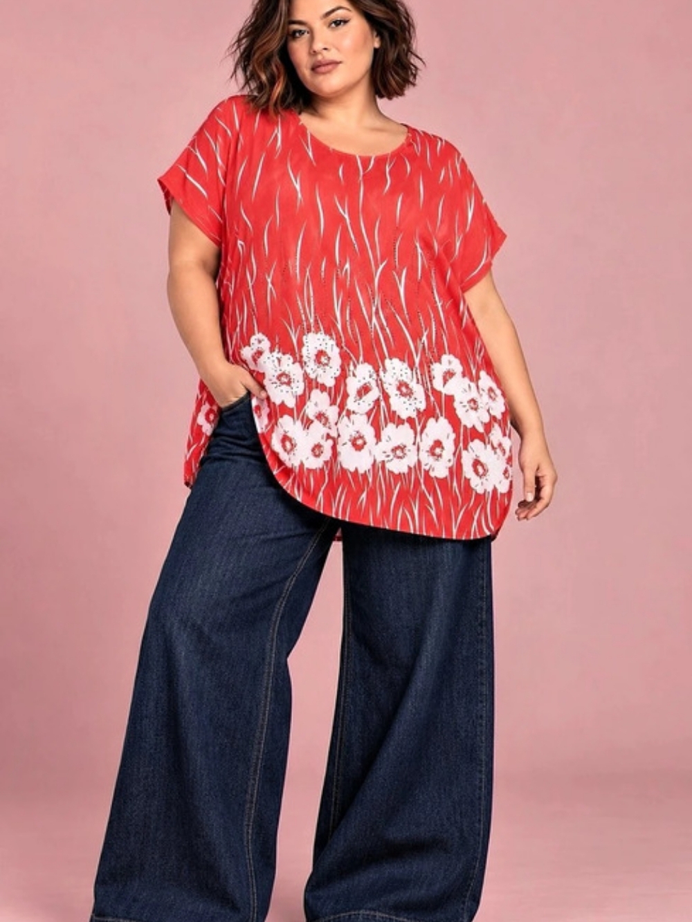 Floral Tunic in Red & White Like New